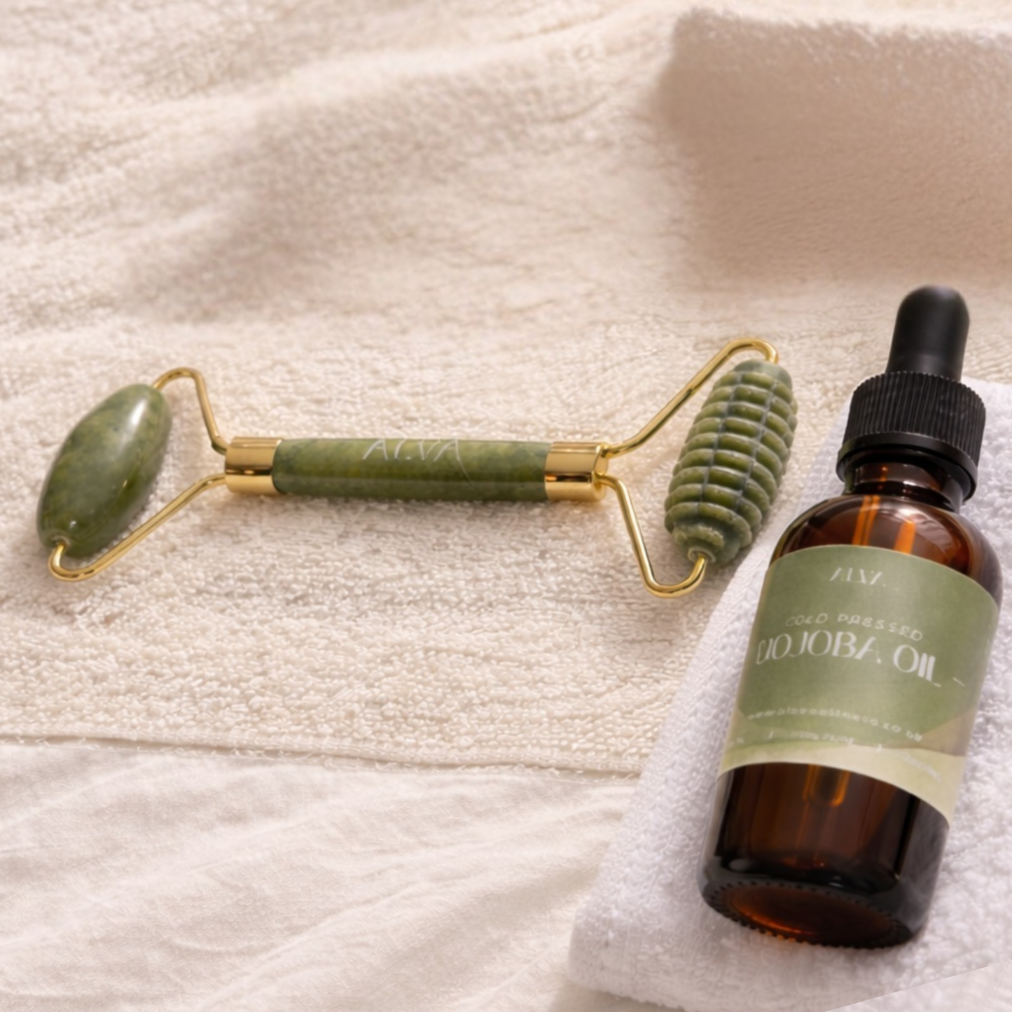 Jade Stone Face Roller Set